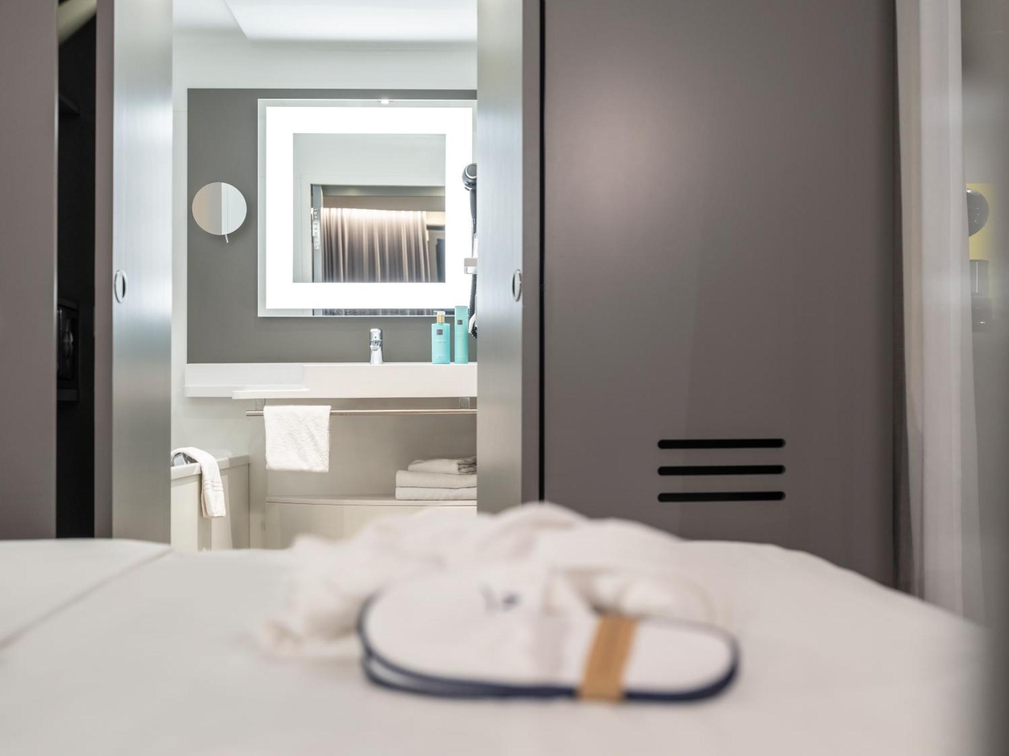 Novotel Suites Wien City Donau Exterior foto