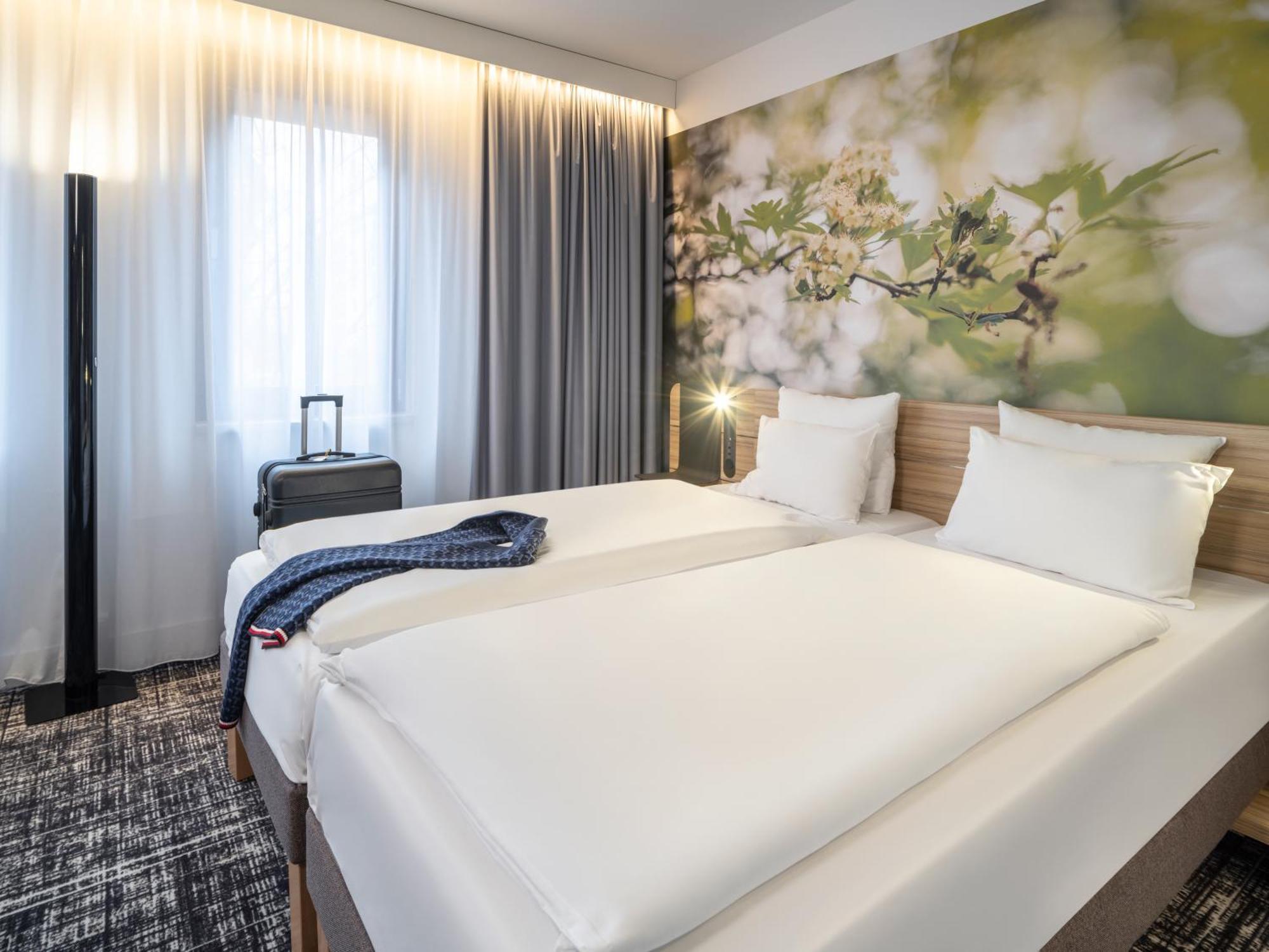 Novotel Suites Wien City Donau Exterior foto